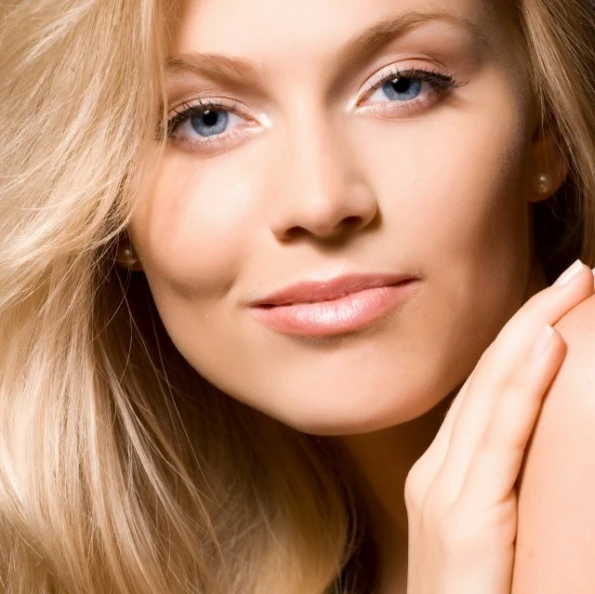 Choosing the Right Time for a Facelift: Factors to Consider