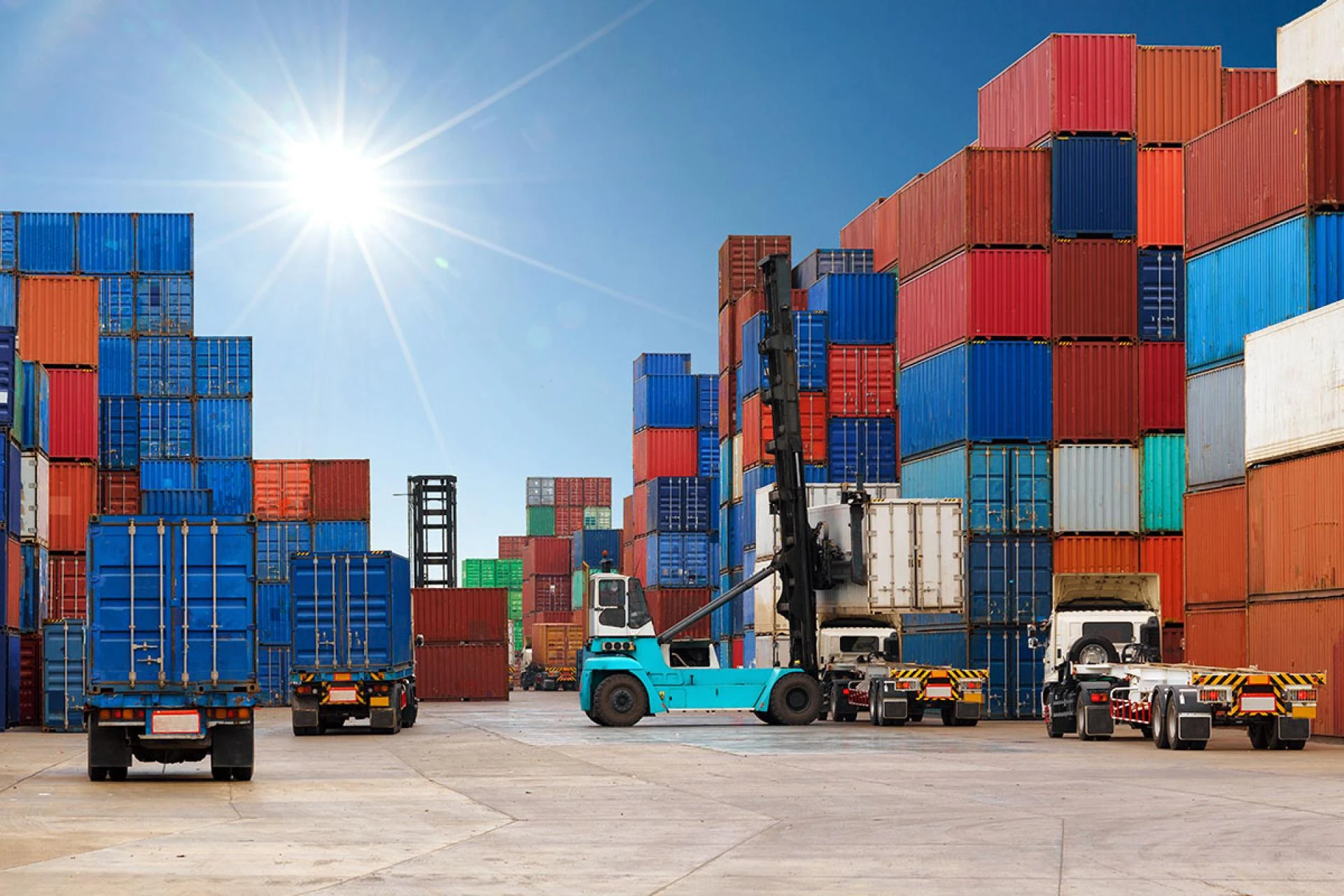 Optimizing Operations: Warehouse Storage Solutions in the Heart of the Middle East