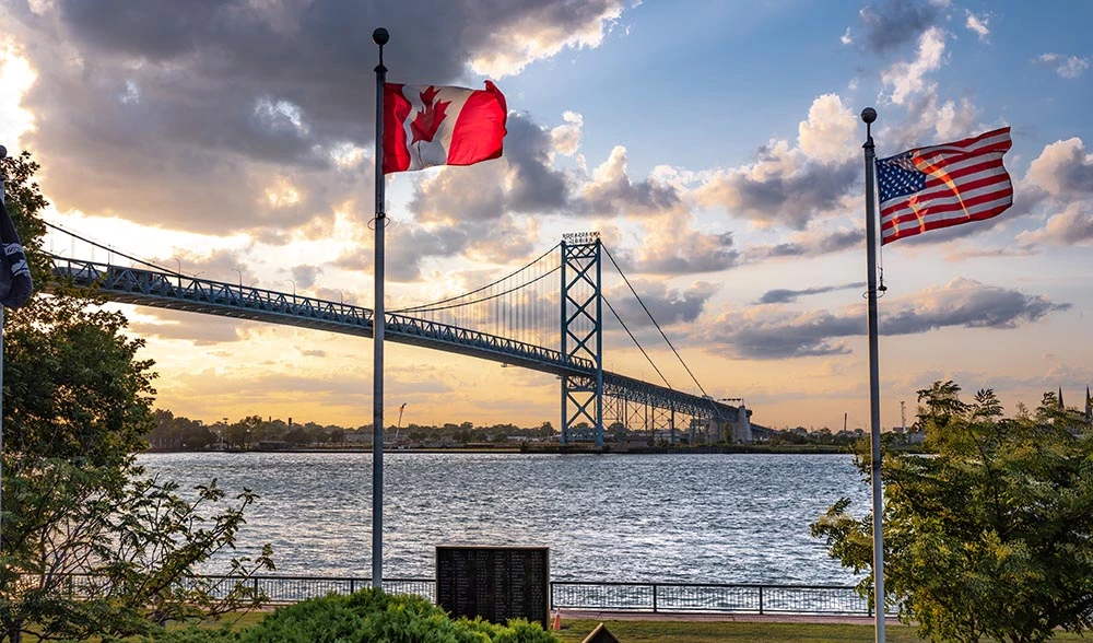 Make Your International Shipping from Canada Easy!