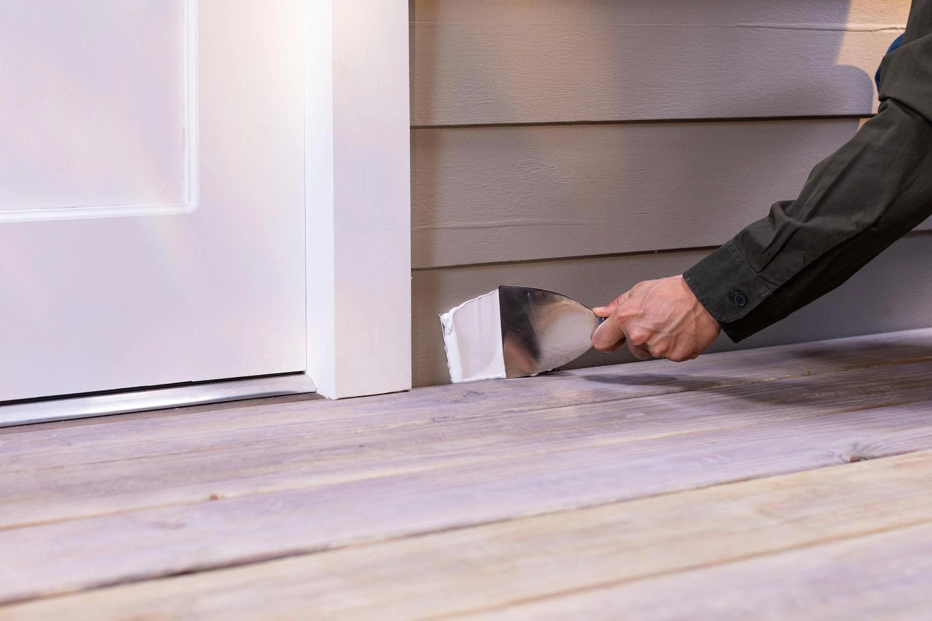 3 DIY Home Improvement Projects Perfect for Springtime