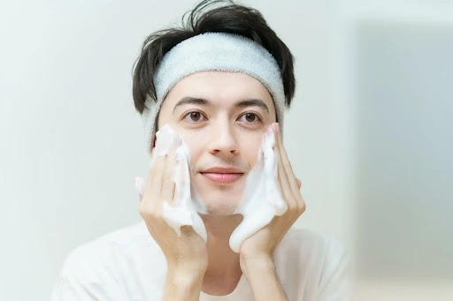 Which is the Best Face Wash for Glowing Skin?
