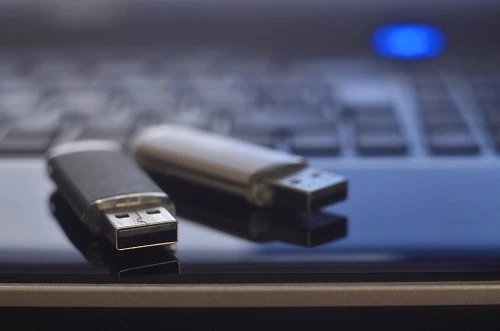 Differences between USB Extenders and USB to Ethernet Adapters