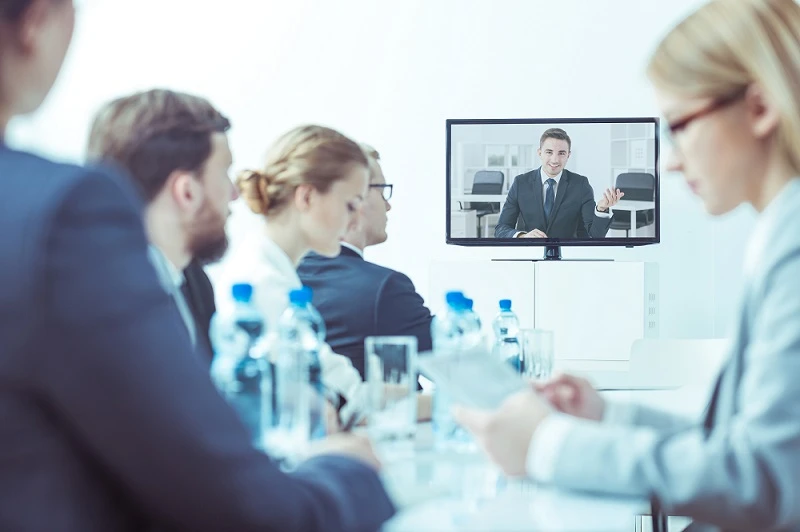 3 Benefits of Using AI Webcam for Virtual Conferences
