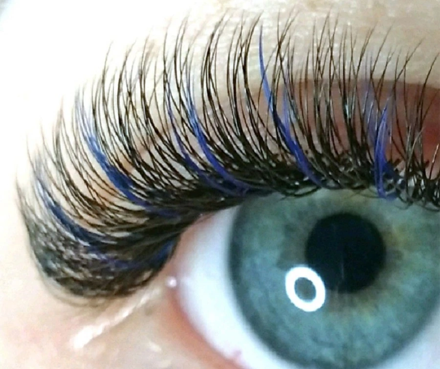 Learn Pros &amp; Cons of Colored LashLift With Eyelash Extension Course