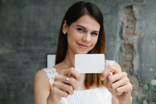 How to Create an Efficient Business Card