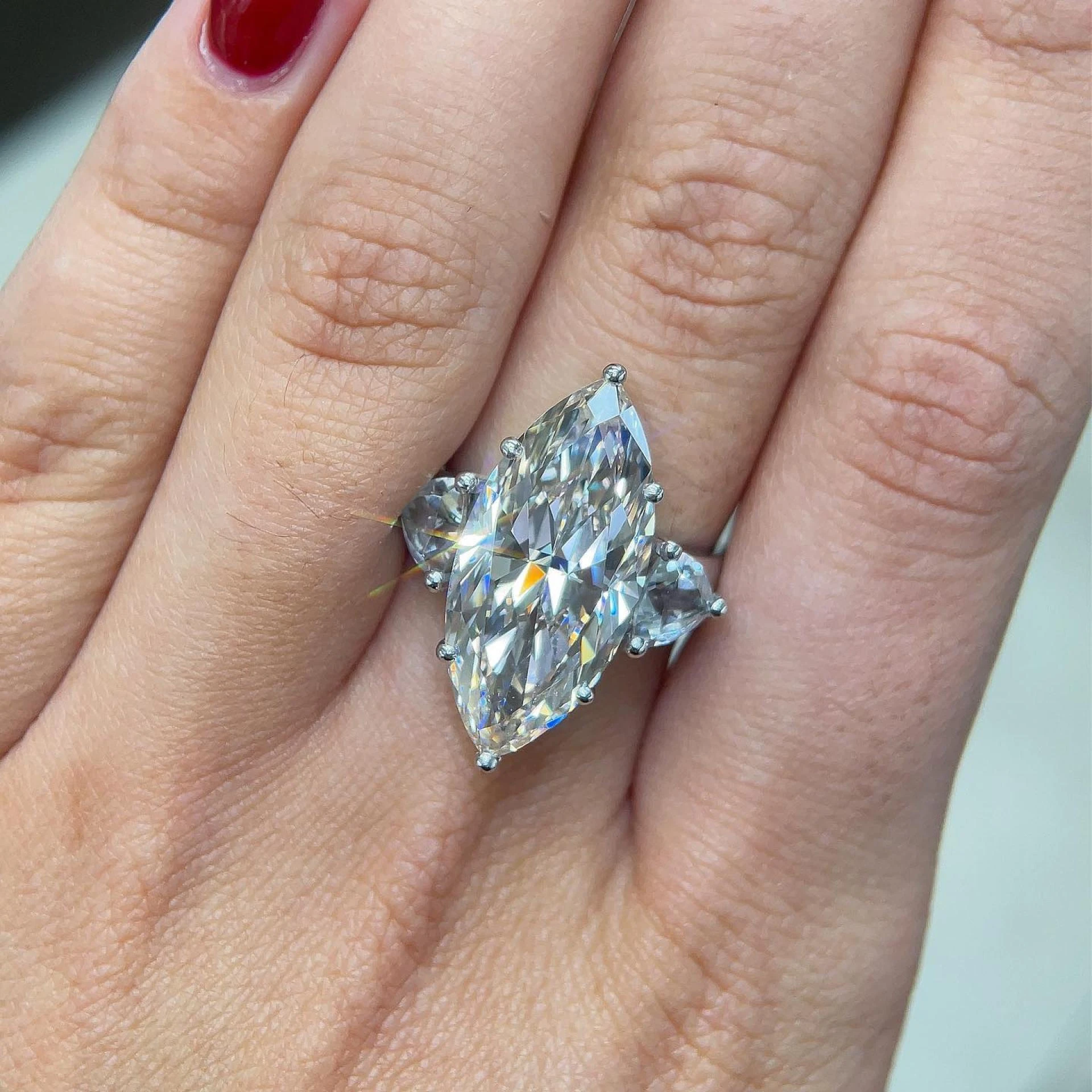 Why Radiant Cut Engagement Rings Are Very Popular