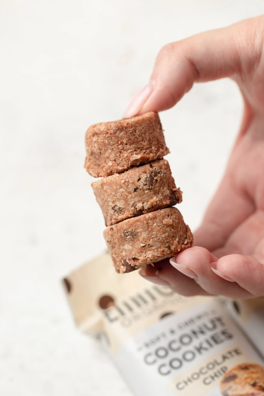 3 Snacks to Keep in Your Car (Hint: You Can’t Go Wrong with Cookies)