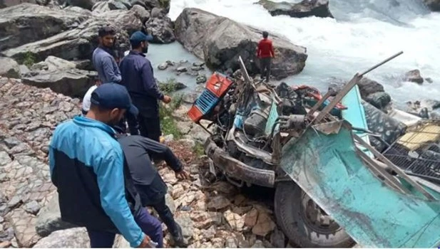 MAJOR ROAD ACCIDENT IN JAMMU AND KASHMIR