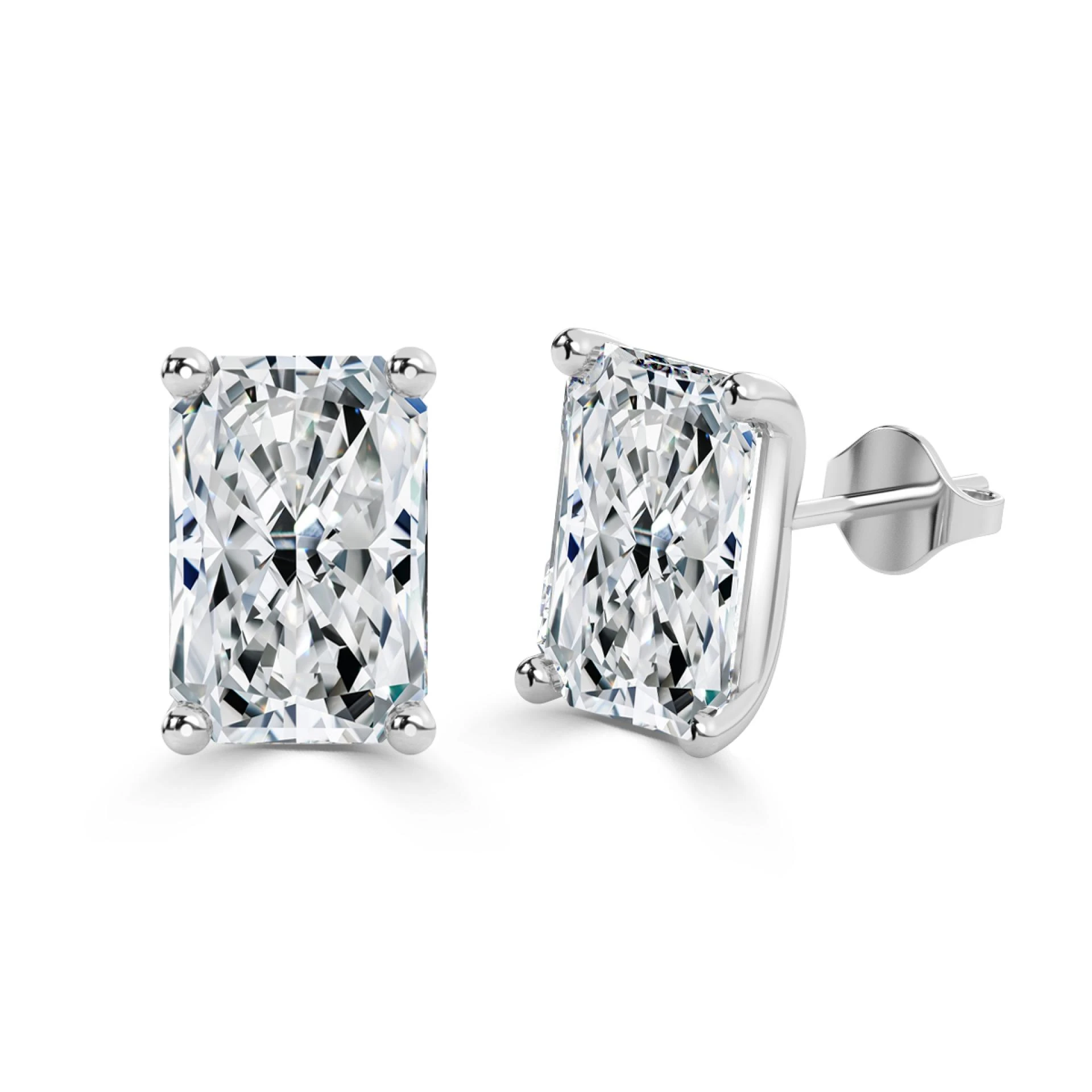 Gift-Giving Guide: How to Choose the Perfect Diamond Earrings for Her
