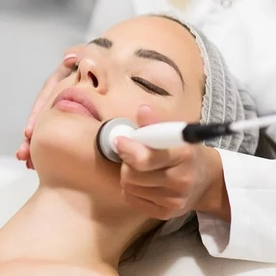 HydraFacial Bliss: A Journey to Glowing Skin