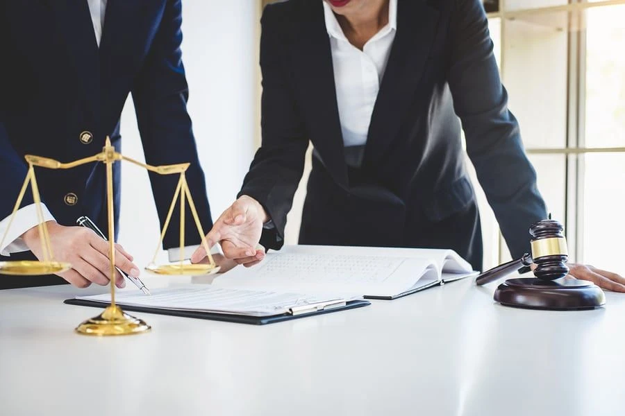 Best 10 Tips to Help You Find a Divorce Solicitors