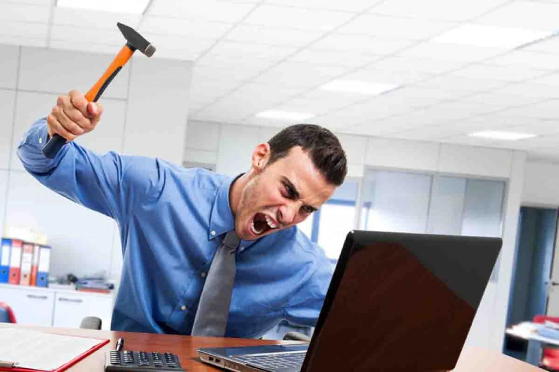 How to Fix Your Laptop Yourself at Home