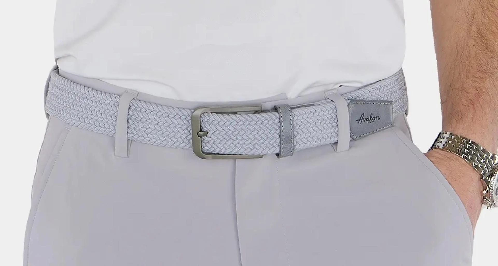 What Things You Should Avoid Wearing on Golf Course?