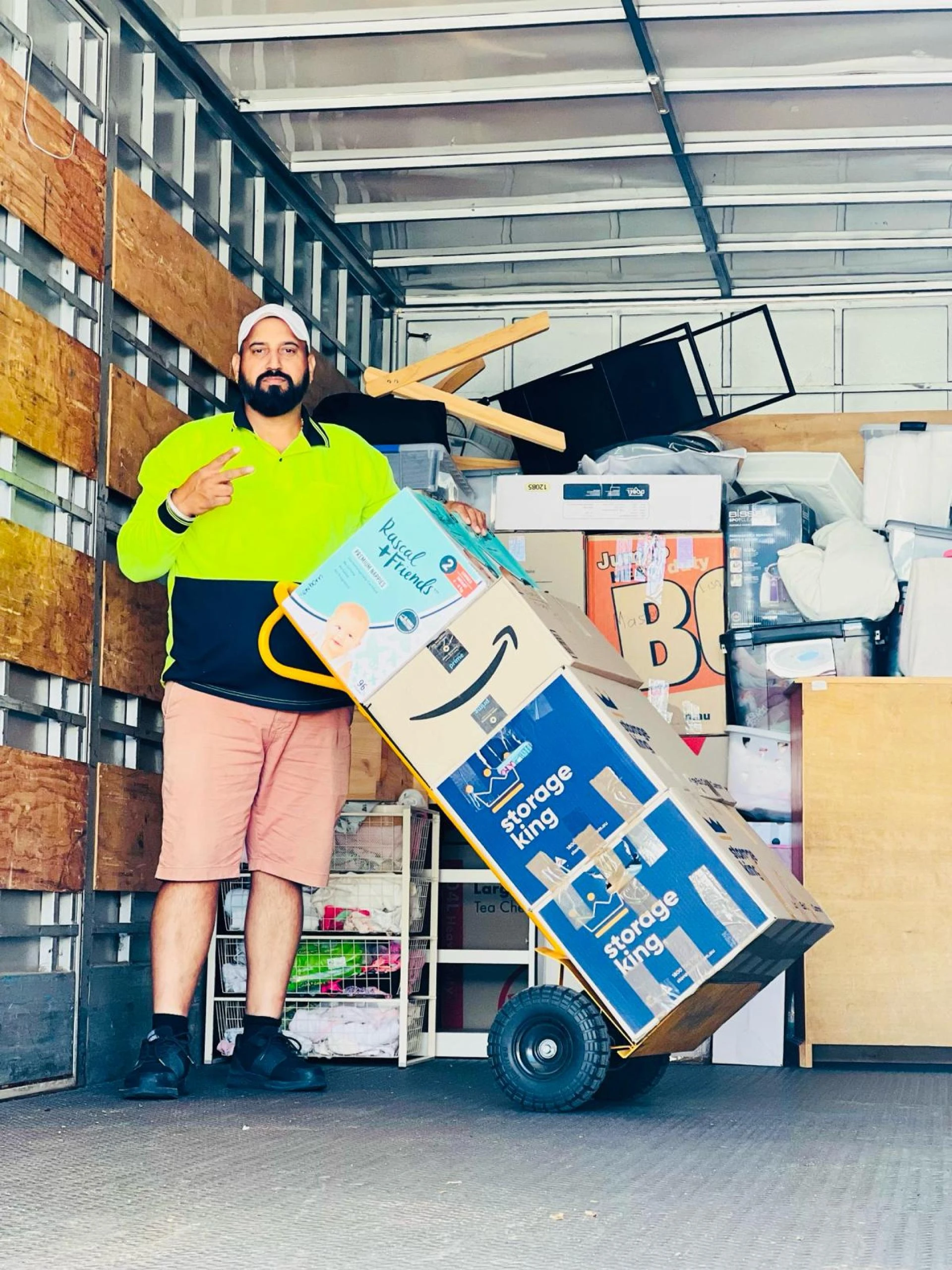 Finding the Best Packing Boxes in Perth for a Smooth Move