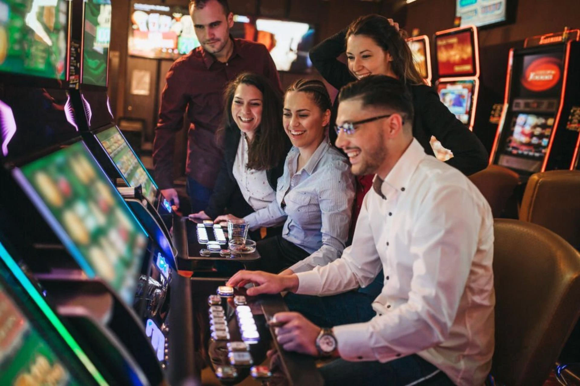 SEVEN ADVICE FOR ONLINE CASINO PLAYERS TO WIN REAL MONEY AT PLAYON99