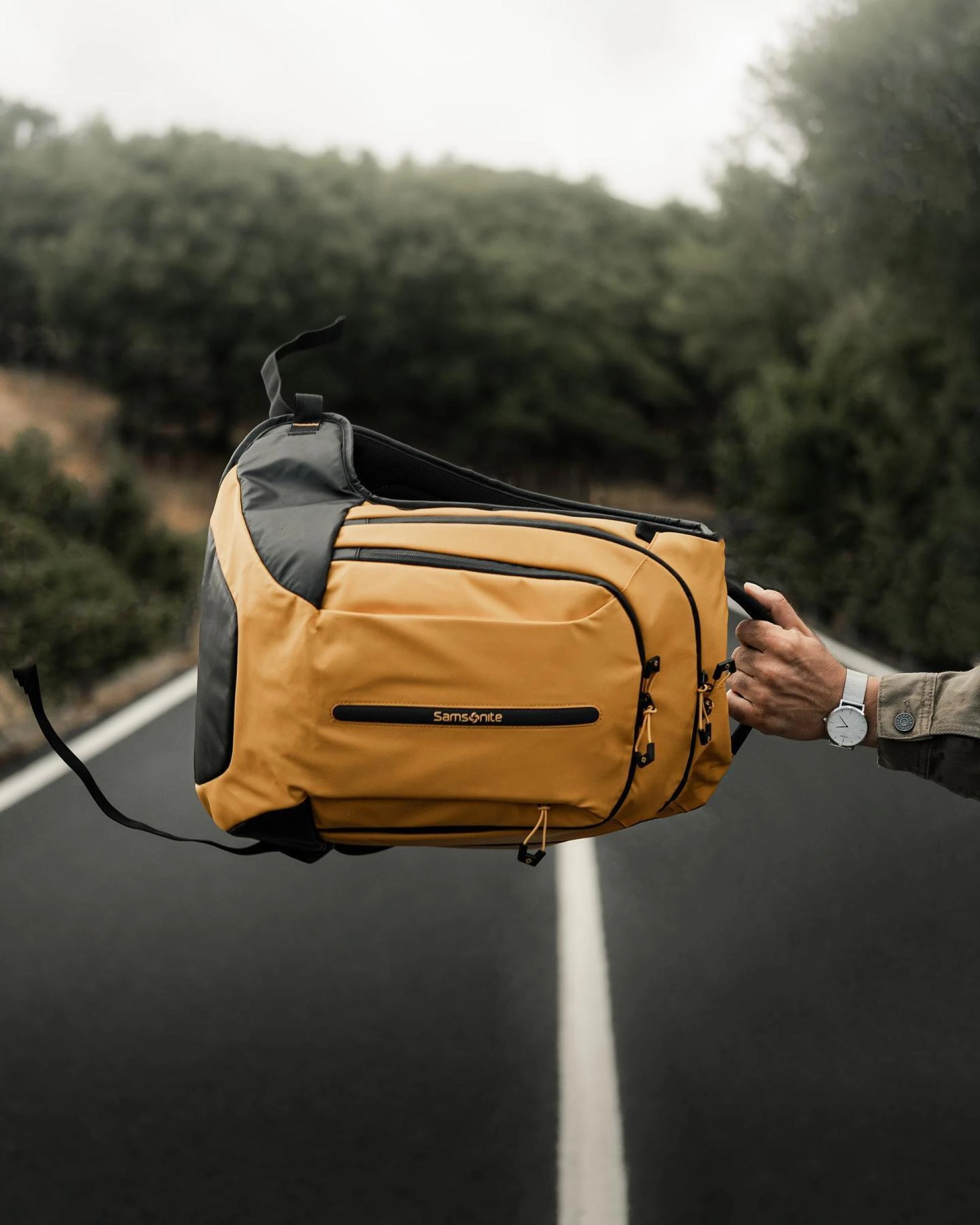 Smart Ways to Organize Your Travel Bag for Easy Access