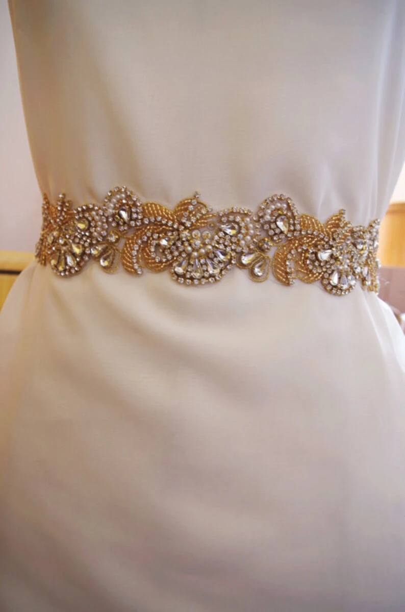 Glamorous and Sparkling: The Allure of Golden Rhinestone Belts