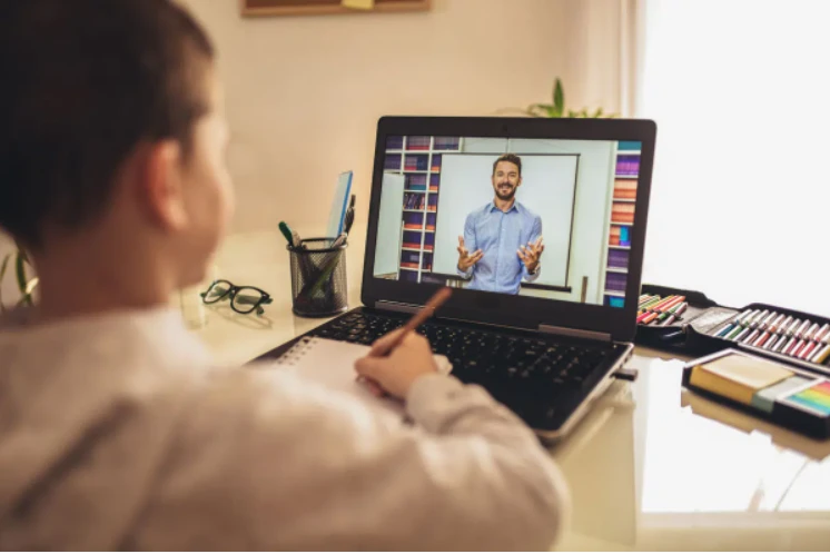 Top 10 Best Online Classes for Kids