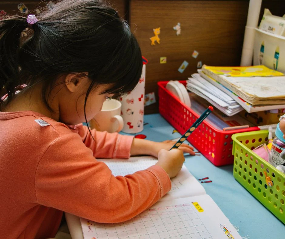 Encouraging Creativity and Imagination in Preschoolers