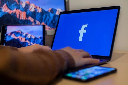 A Complete Guide On How To Embed Facebook Reviews On The Website