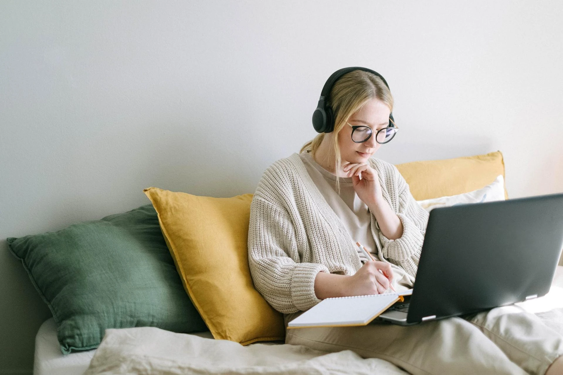 How to step into book writing