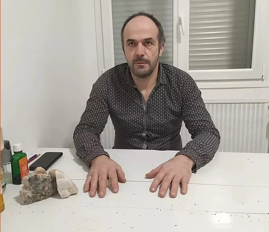 Alternative Medicine | Patrick Malburet Magnetizer and Lithotherapy