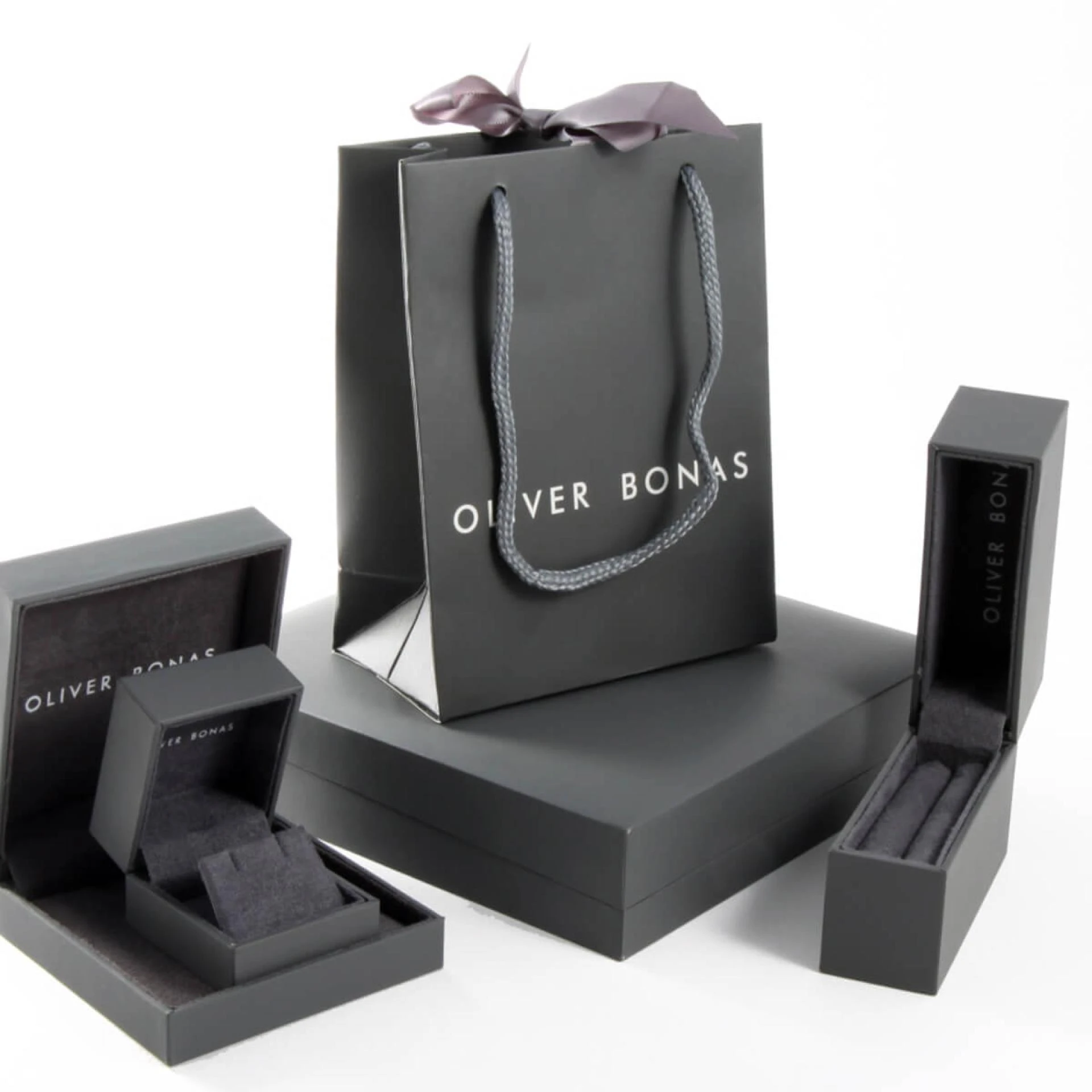 Why Mens Jewelry Boxes Are Worth Considering? 