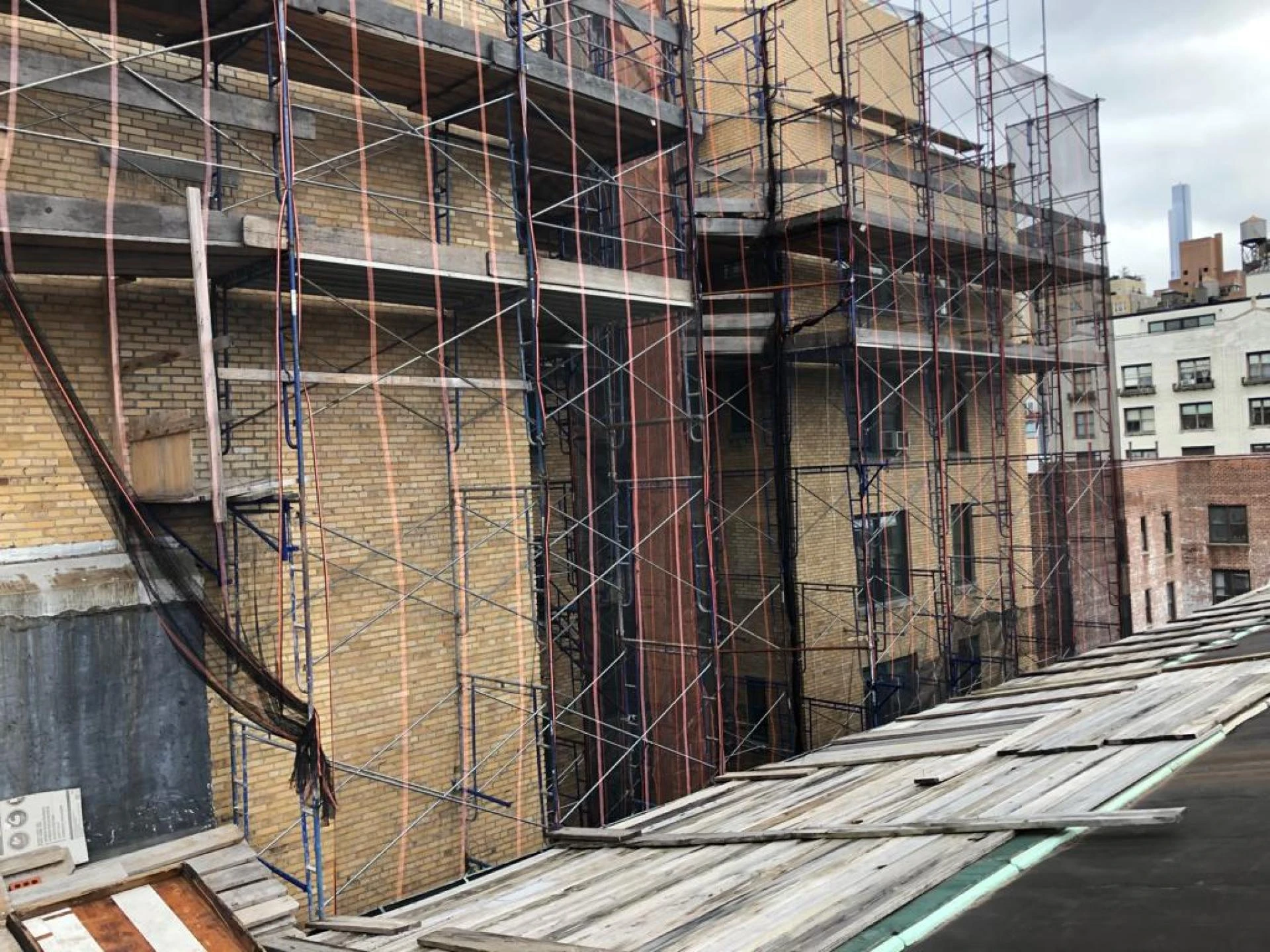 How Can Building Repair Improve Energy Efficiency?