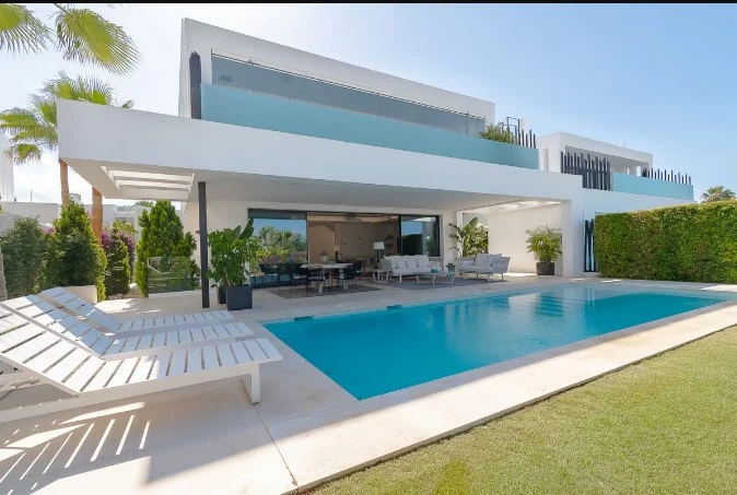 Unlock Your Dream Home: Apartments for Sale in Estepona, Spain