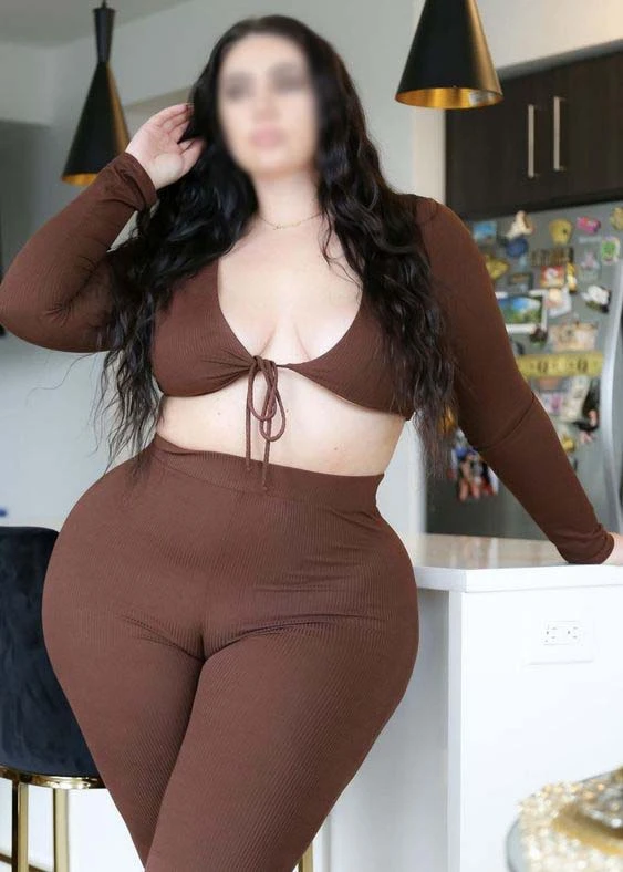 Call Girls number Female busty Russian Asian Meluha The Fern Hiranandani Powai