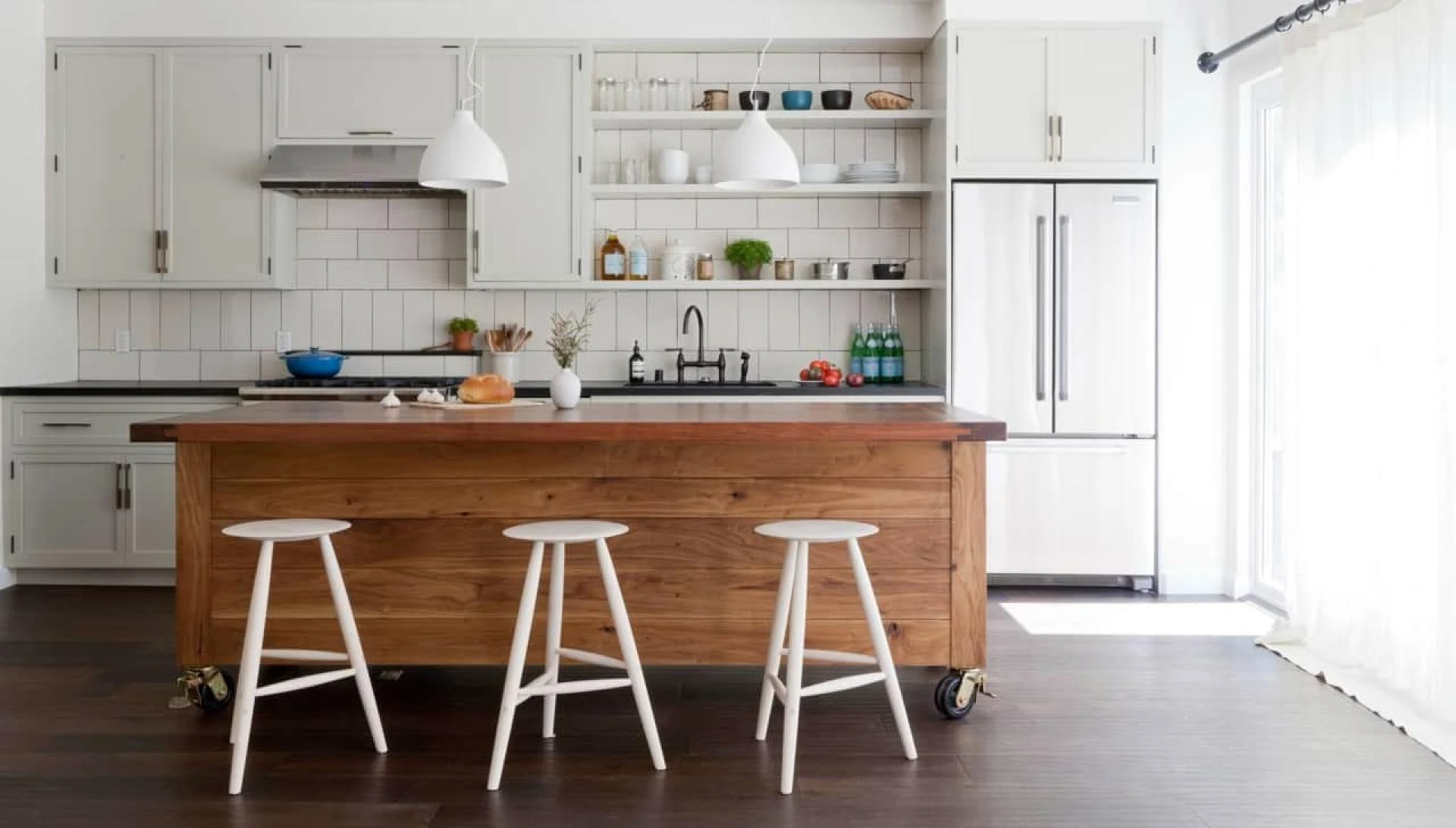 Portable Kitchen Islands: Enhancing Functionality and Style