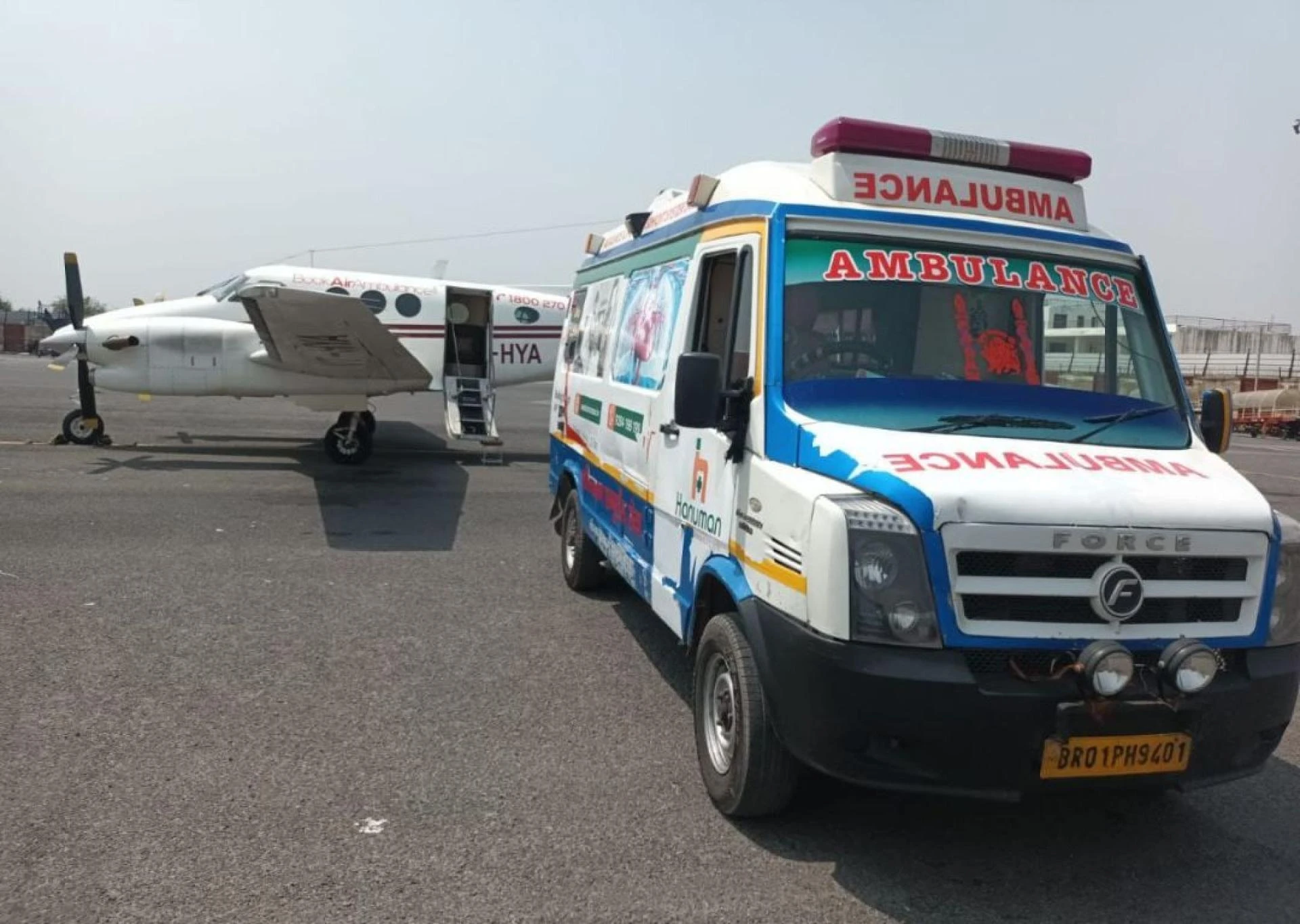 Emergency Ambulance Service in Delhi: Get Immediate Assistance with Hanuman Ambulance