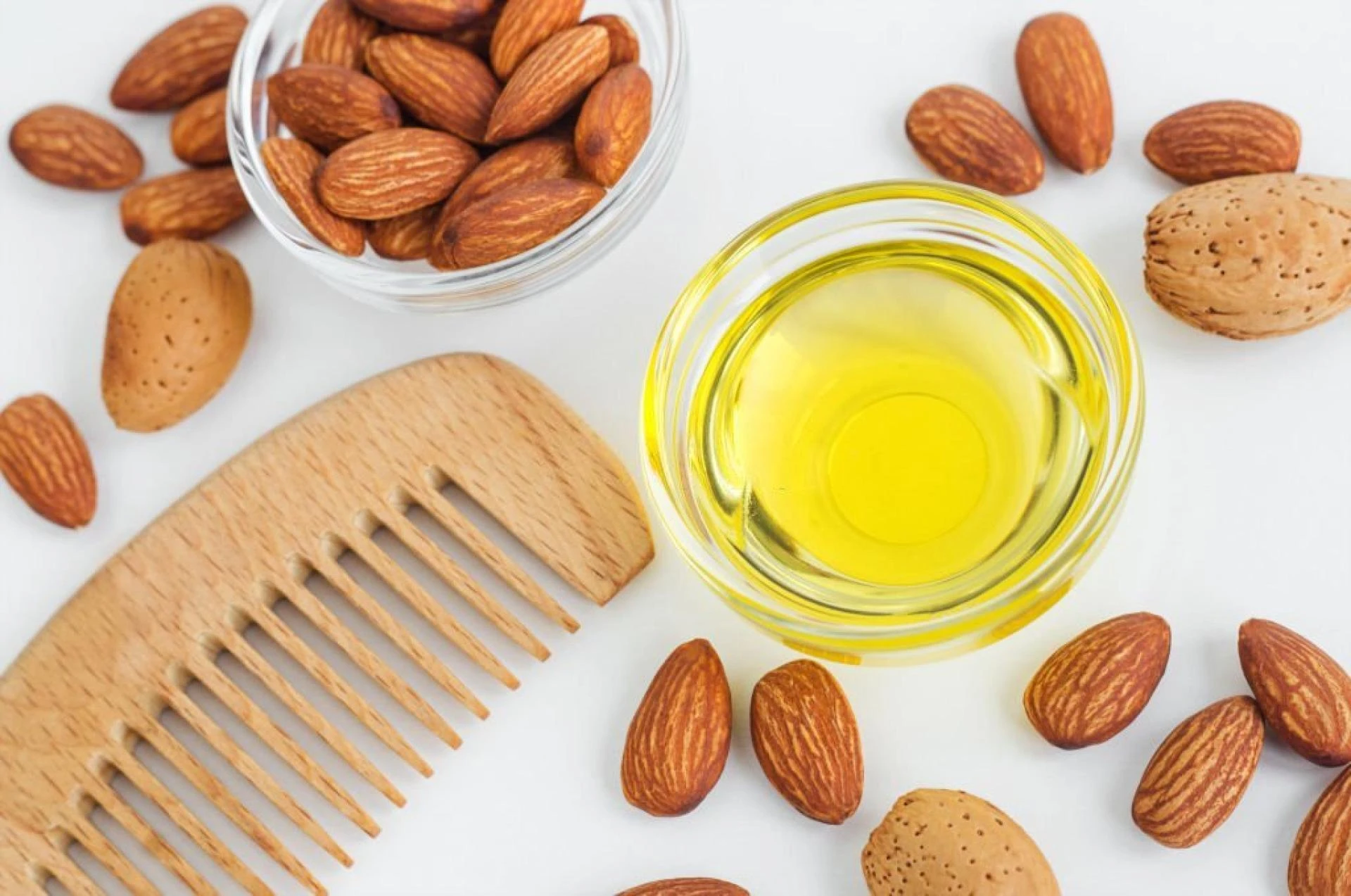 Benefits of Organic Almond Oil