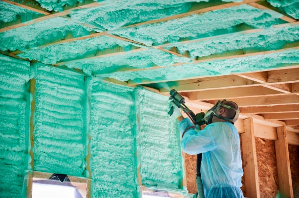 The Benefits of Spray Foam Insulation for Homes in the USA
