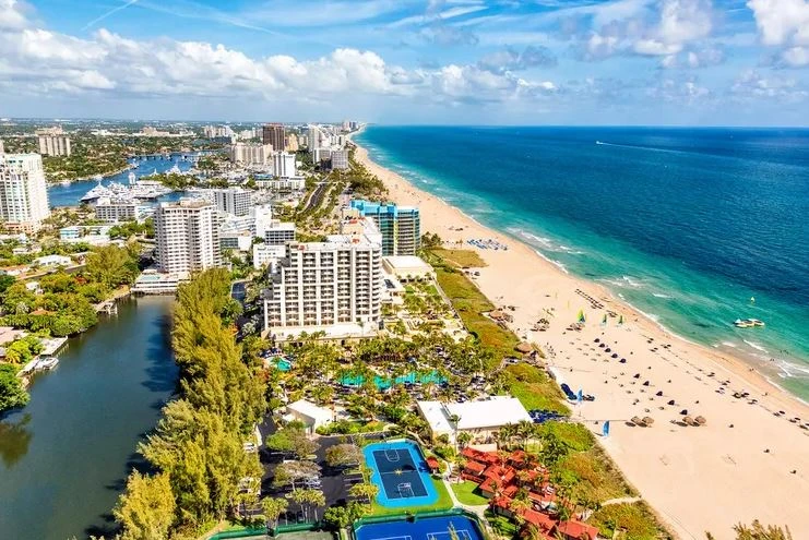 Discover the Best Family Beaches in the US with Seasonal Vacation Spots