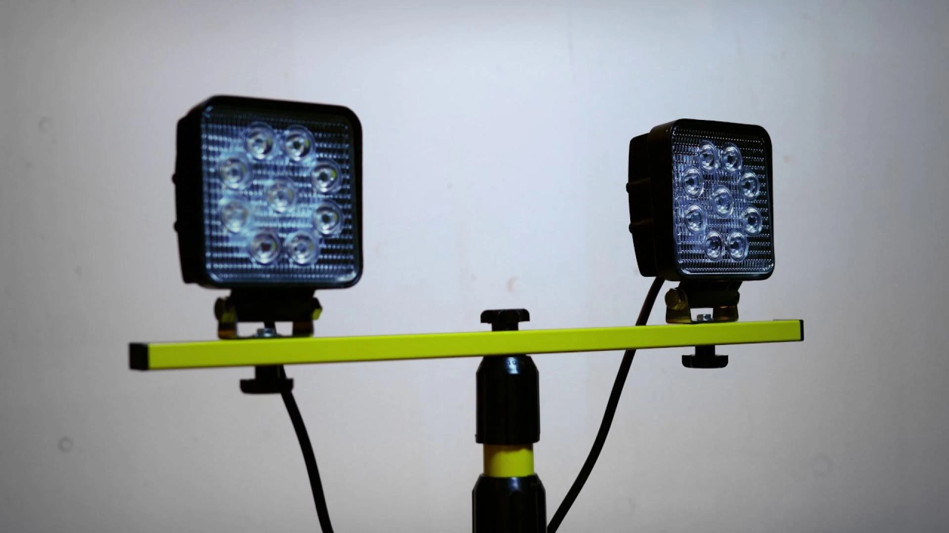 LED work lights are energy-efficient, adaptable, cost-effective, and widely used