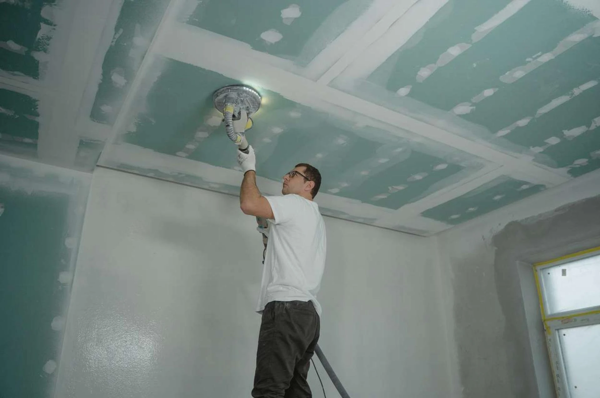Imperative Steps For Getting The Popcorn Ceiling Removal Around The Ottawa Region