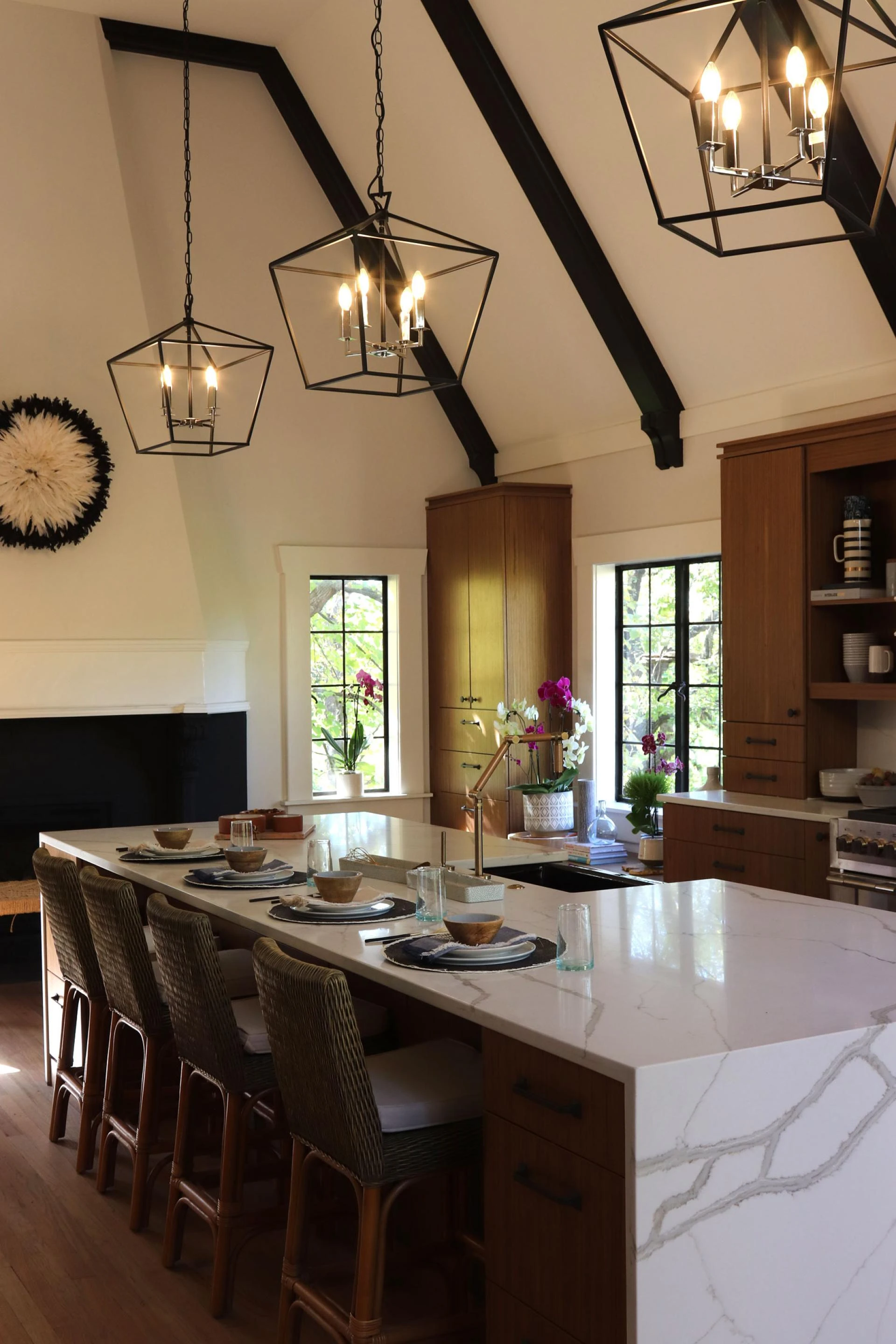 How Do You Know When It’s Time to Upgrade Your Home’s Lighting?