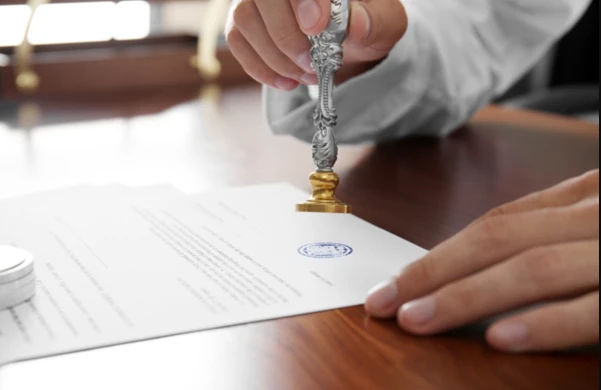 Why Should You Go for Notary Translation Services?
