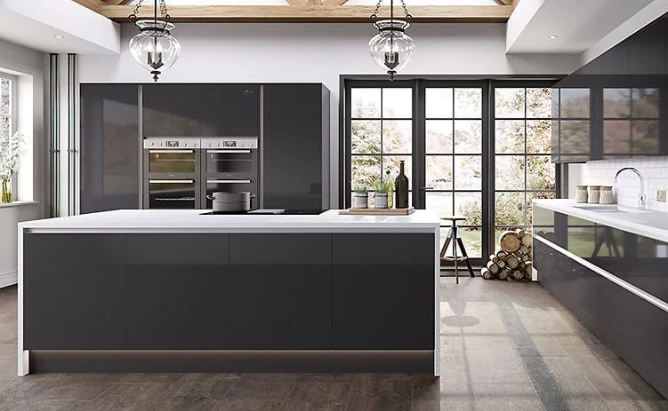Creating a monochrome kitchen with Starplan Fitted Kitchens