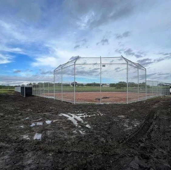 Industrial fencing in Canada: Safeguarding Your Business