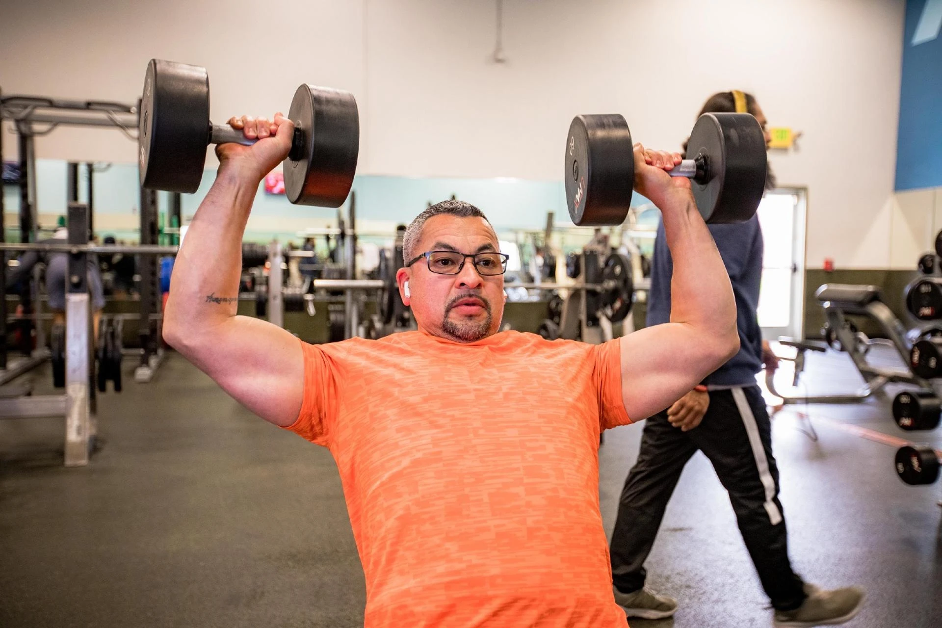 4 Benefits That Come From Lifting Weights