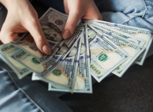 Navigating Global Commerce Seamlessly: The Role of Currency Exchange APIs
