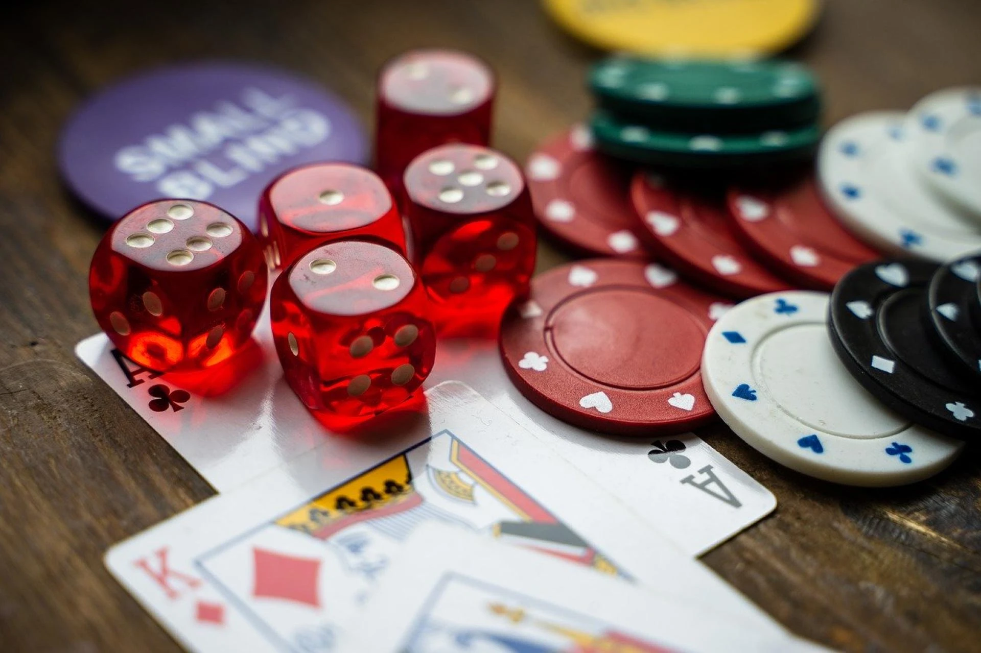 A Beginner's Guide to Blackjack: Tips &amp; Tricks