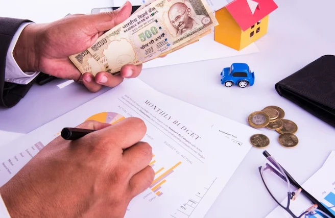 The Pros and Cons of Short-Term Loans: A Comprehensive Evaluation