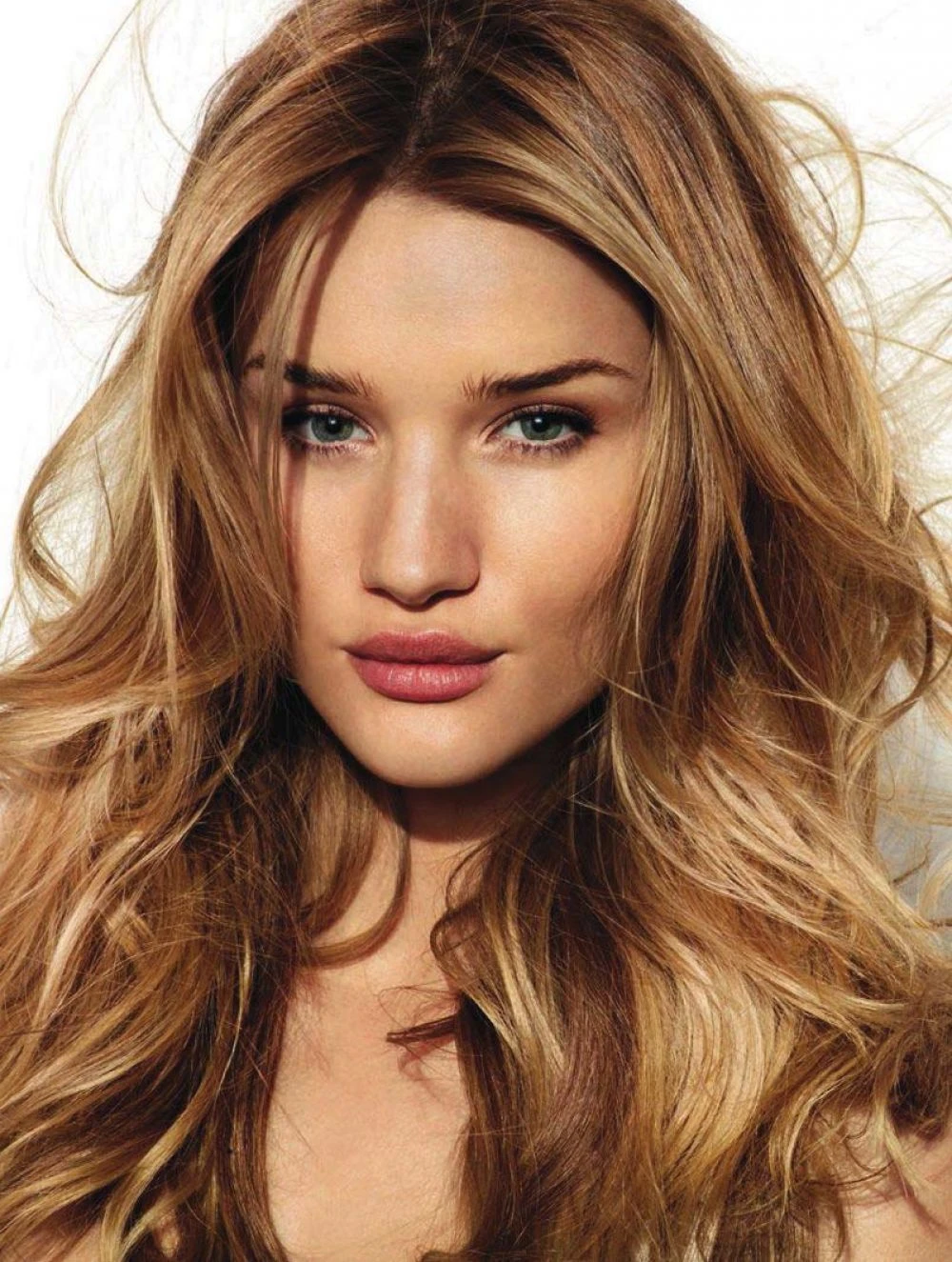 Synthetic Wigs: Affordable Elegance and Effortless Style