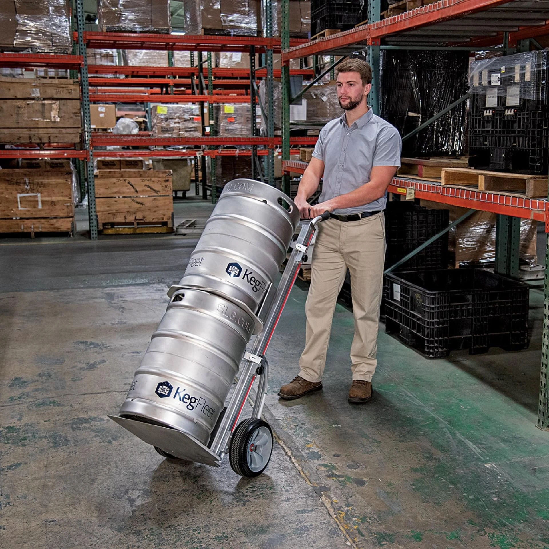 4 Ways Customizing a Hand Truck Can Improve Efficiency