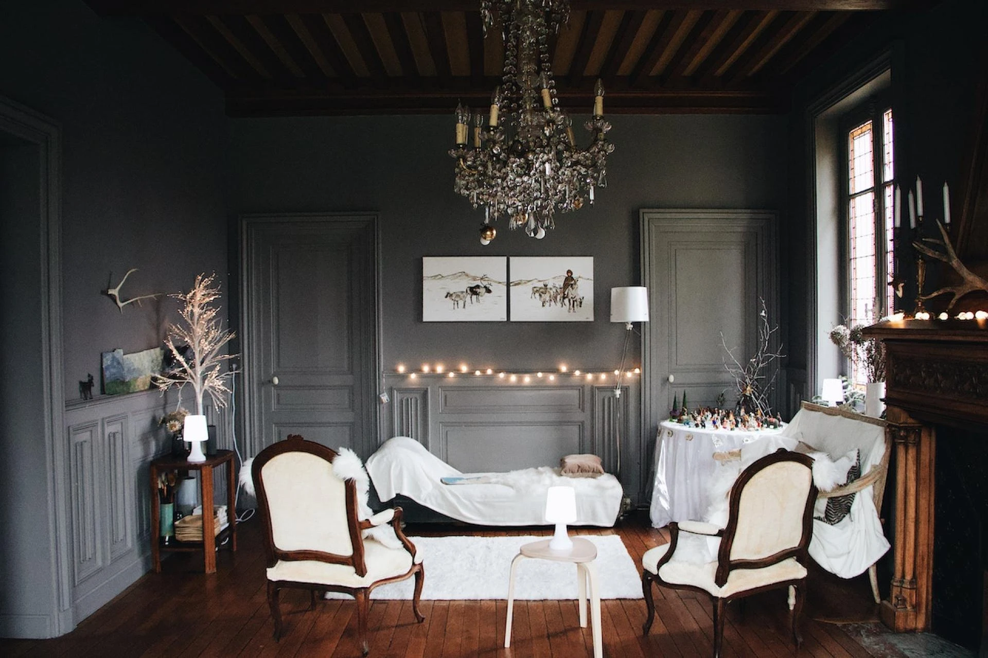 What Jobs Can I Get with an Interior Design Graduation Course?