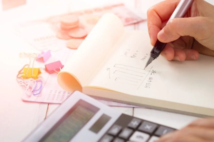 How to Save Money to Travel in 2020? |