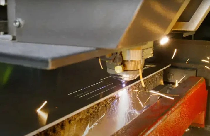 A Deep Dive into the Laser Cutting Process for Metal Signs